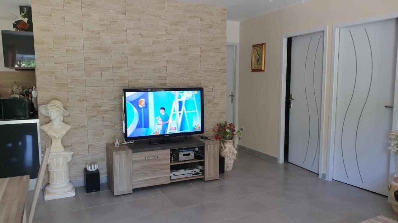 Villa Entrechaux 외부 사진